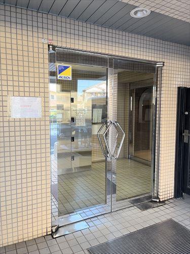 エントランス エントランス