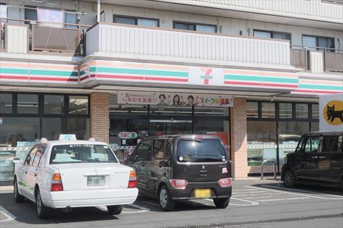 セブンイレブン相模原矢部1丁目店320m