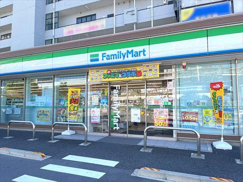 ファミリーマート海老名中央三丁目店