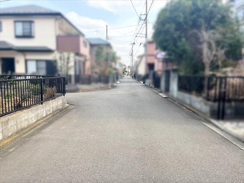 現地含む前面道路（2026年2月撮影）