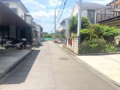 現地含む前面道路 現地含む前面道路