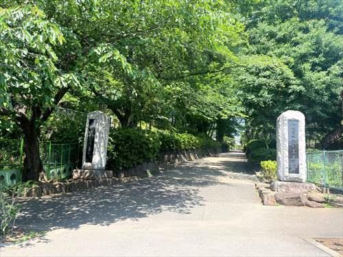 相模原市立上溝中学校まで750m