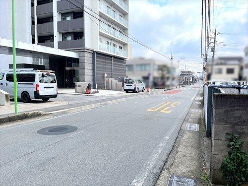 現地含む前面道路（2026年3月撮影）