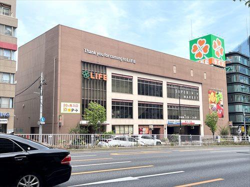 ライフ中野坂上店まで390m