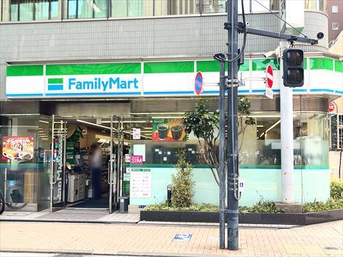 ファミリーマート浜松町駅前店まで160m