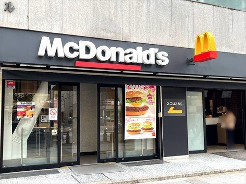 マクドナルド大門店まで440m