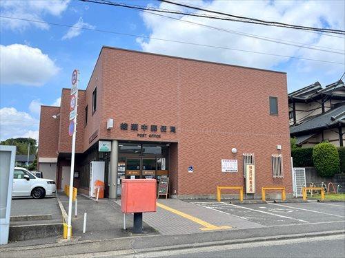 綾瀬中郵便局まで590m