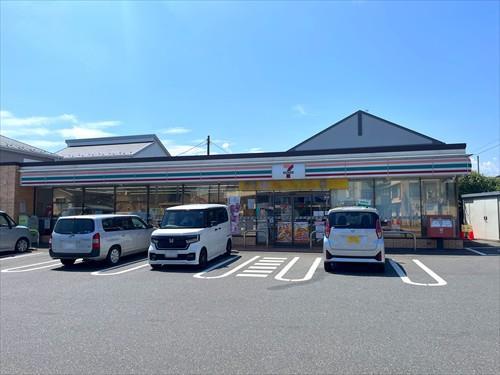 セブンイレブン厚木下川入東店まで730m セブンイレブン厚木下川入東店まで730m