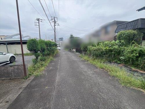 前面道路を含む現地写真 前面道路を含む現地写真