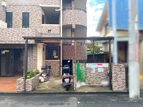 駐輪場、ゴミ捨て場