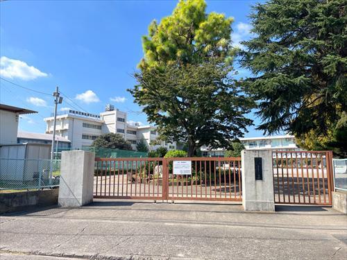 町田市立忠生第三小学校まで880m 町田市立忠生第三小学校まで880m