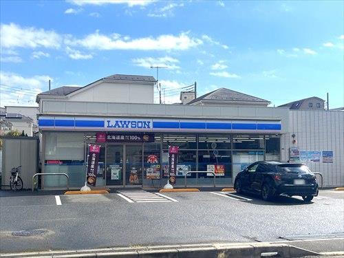 ローソン綾瀬深谷中六丁目店まで450m