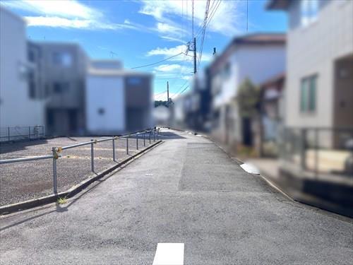 西側道路