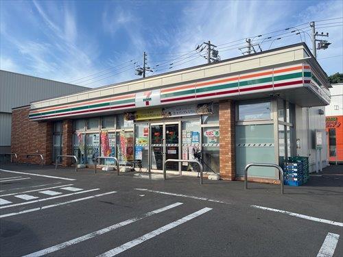 セブンイレブン石狩花川北3条店　250ｍ