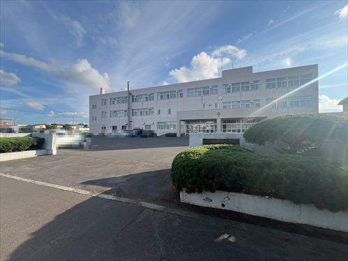 石狩市立花川中学校　1,060ｍ