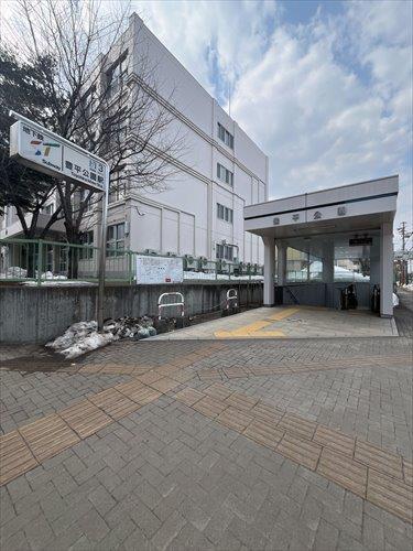 地下鉄東豊線「豊平公園」駅