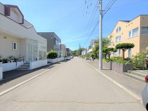 南西側前面道路