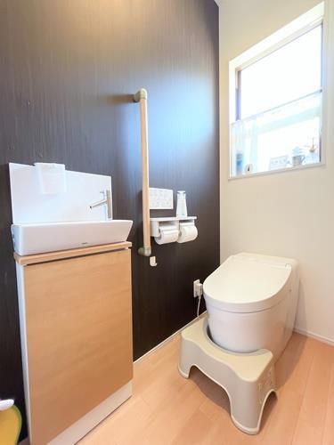 1Fトイレ（温水便座）