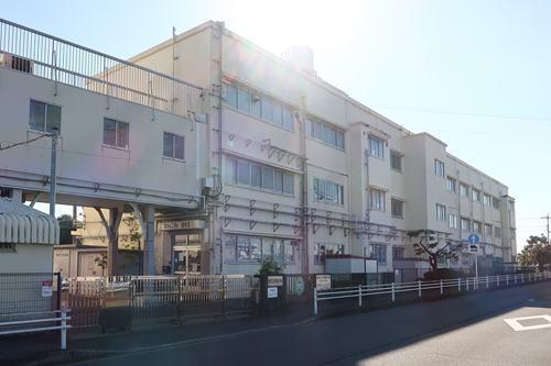 横浜市立中和田南小学校まで460m