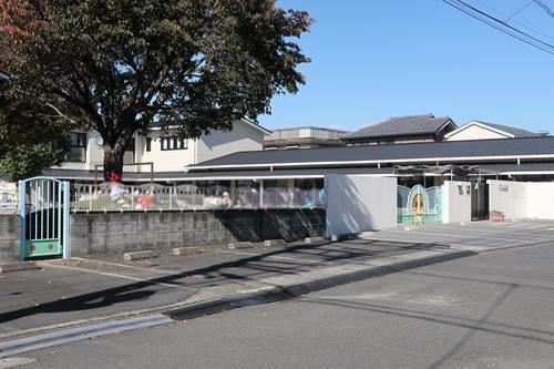 くるみ保育園まで670m