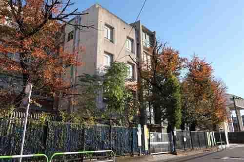 朝霞市立朝霞第六小学校まで760ｍ