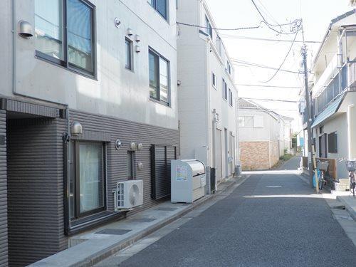 前面道路（2026年1月 撮影）