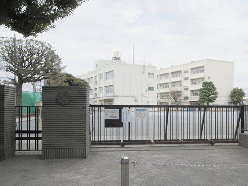 横浜市立旭小学校 850m
