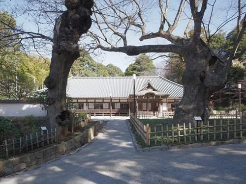 鶴川香山園 1090m 鶴川香山園 1090m