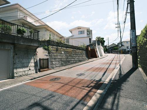 前面道路（撮影 2026.05）