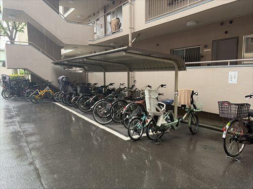 自転車置場(2026年4月撮影)