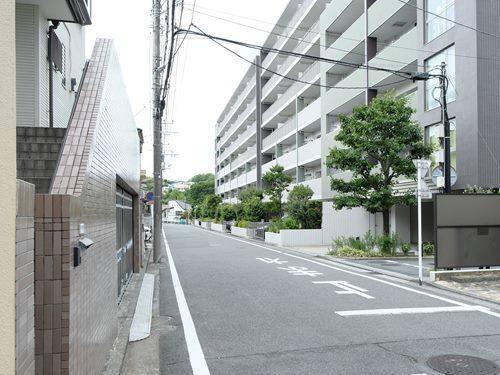 前面道路（撮影 2026.05）