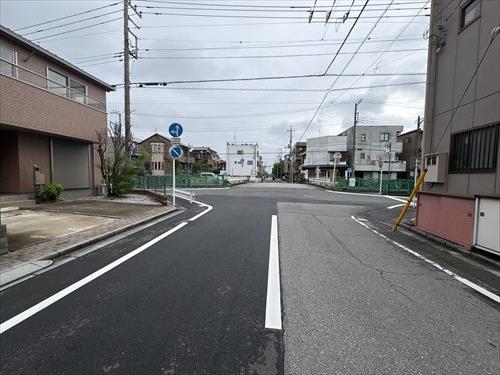 南側前面道路(撮影2026.9)