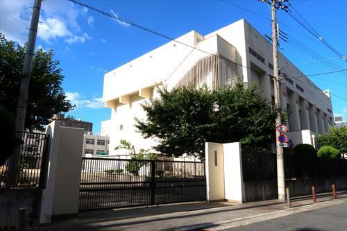 北田辺小学校(380m)