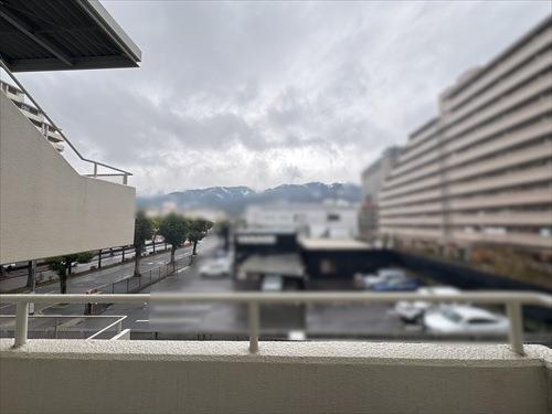 北西側フラワーボックスからの眺望