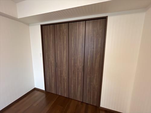 洋室約6帖 ウォークインクロゼット