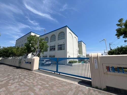 本山第2小学校（570m）