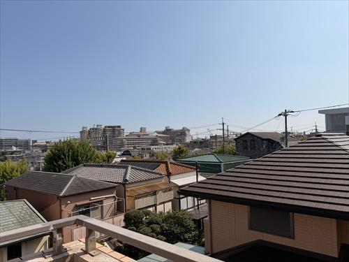 バルコニーから南方向の眺望