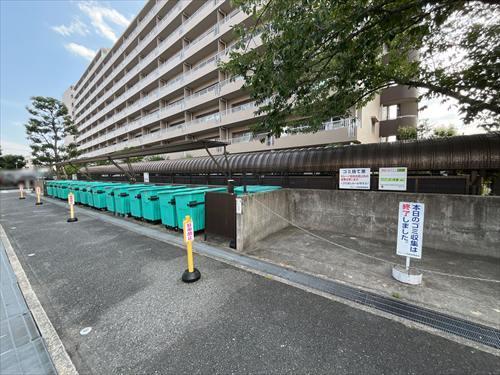 ゴミ置き場