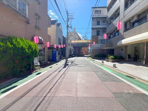 現地含む前面道路