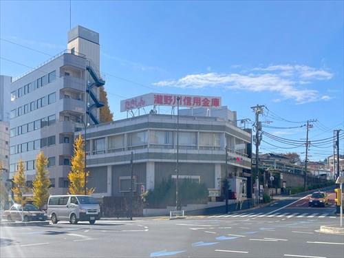 瀧野川信用金庫白山支店まで570m