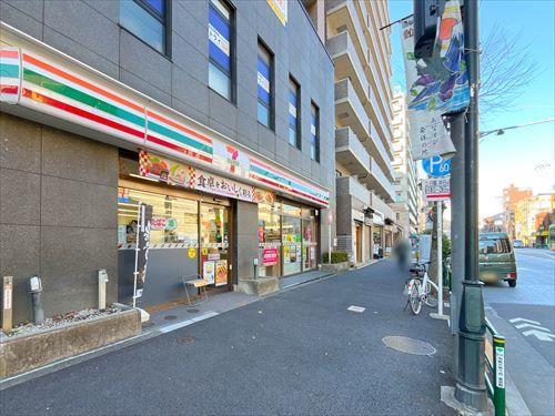 セブンイレブン文京本駒込4丁目店230m