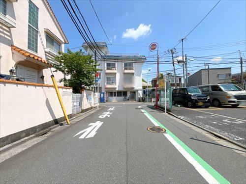 現地含む前面道路(2025年5月撮影)
