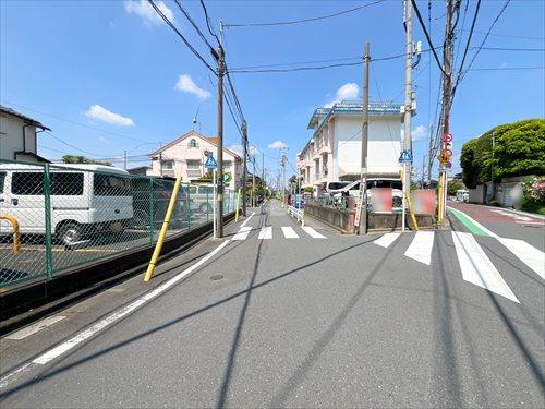 現地含む前面道路(2025年5月撮影)