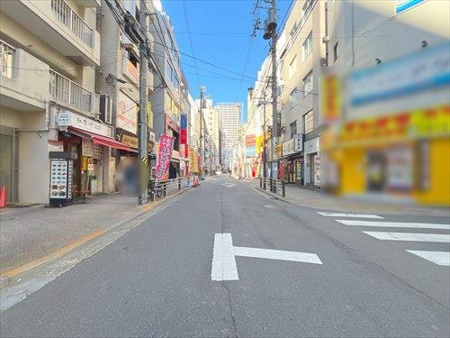 現地含む前面道路(2025年2月撮影)