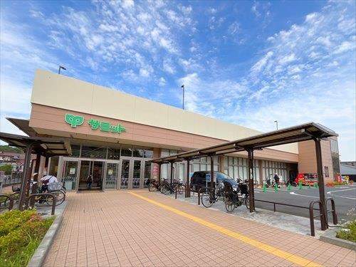 サミットストア上星川店まで1890m