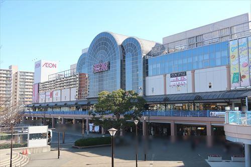 イオンスタイル新浦安まで1120m