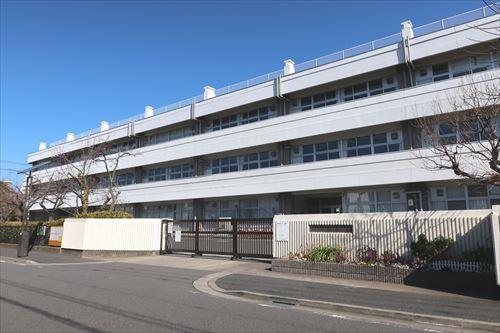 浦安市立入船小学校まで1320m