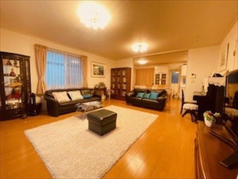 リビングダイニング