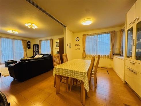 リビングダイニング