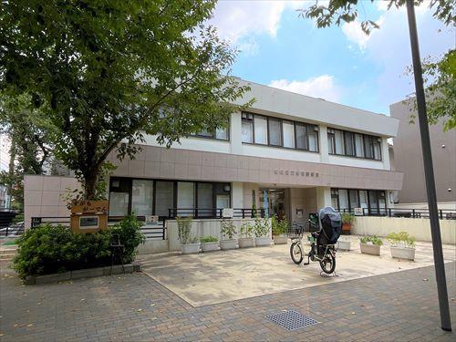 豊島区立巣鴨図書館まで270m 豊島区立巣鴨図書館まで270m